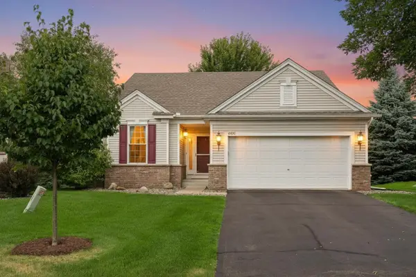 10830 Thone Circle, Woodbury, MN 55129