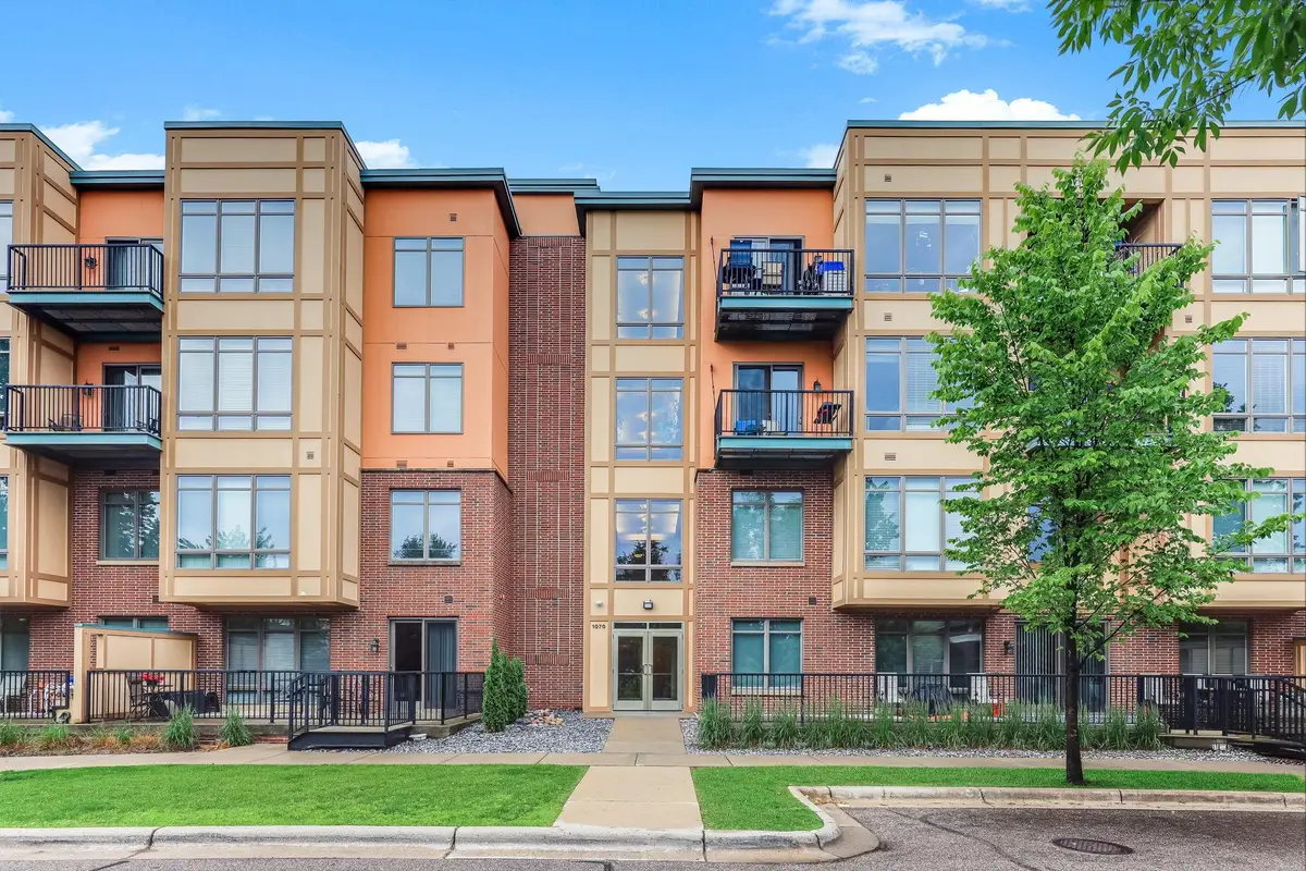 1070 Grandview Court Ne #411, Columbia Heights, MN 55421 - #1