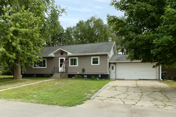 210 3rd Avenue Ne, Bertha, MN 56437
