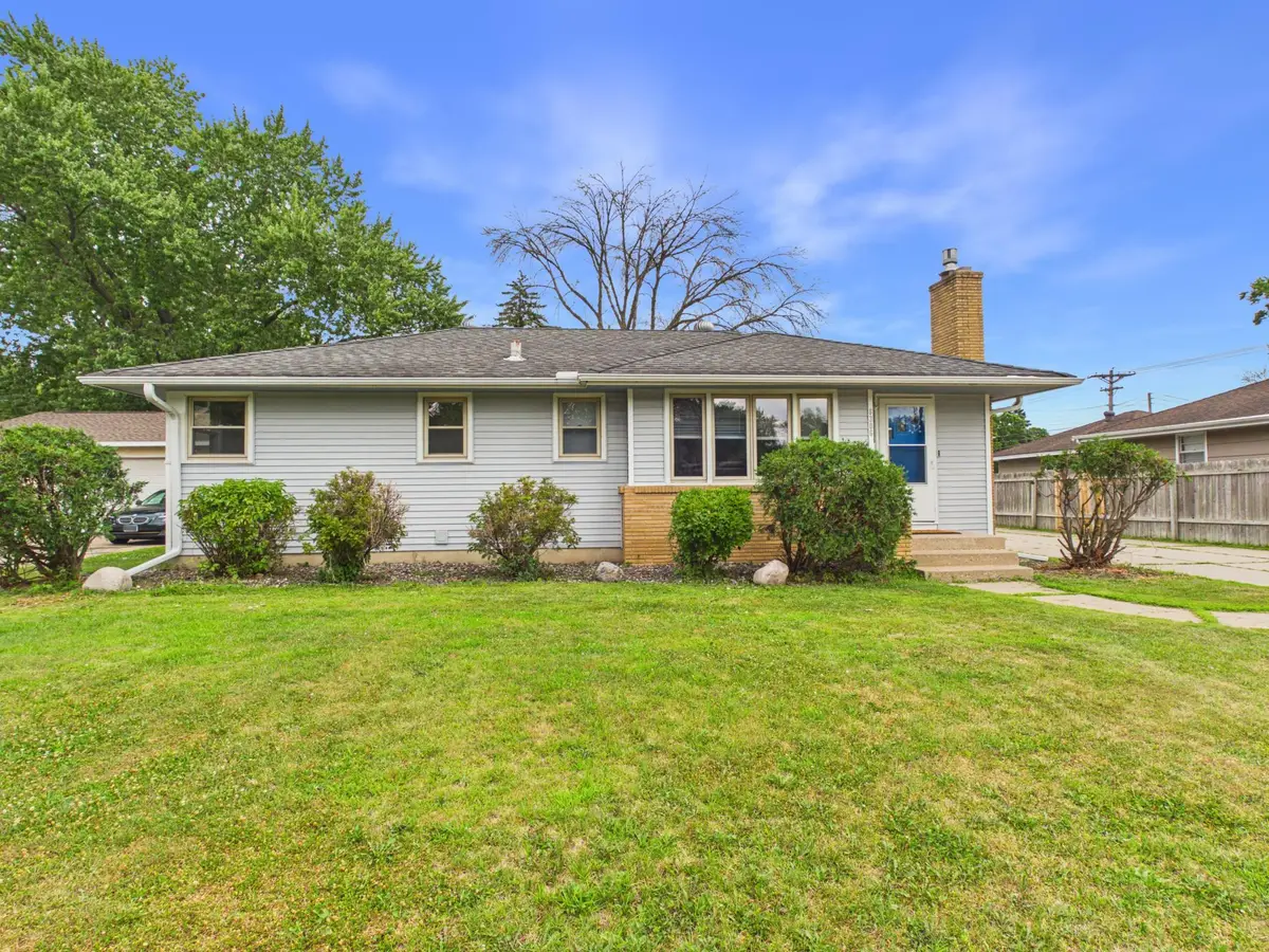 6306 Lee Avenue N, Brooklyn Center, MN 55429 - #1