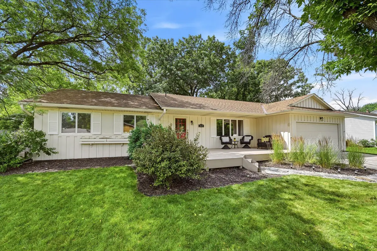 2419 Hidden Valley Lane, Stillwater, MN 55082 - #1