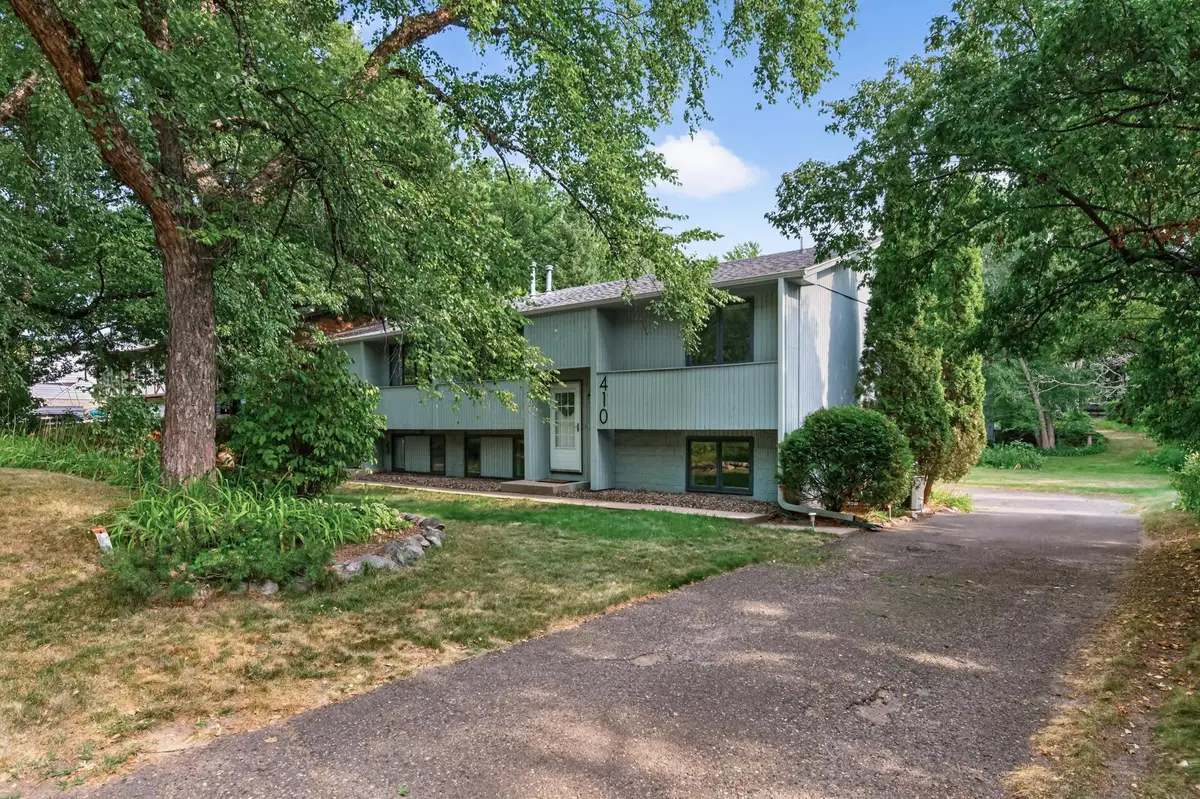 408-410 Cardigan Road, Shoreview, MN 55126 - #1