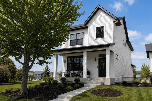 16893 Draft Horse Boulevard, Lakeville, MN 55044