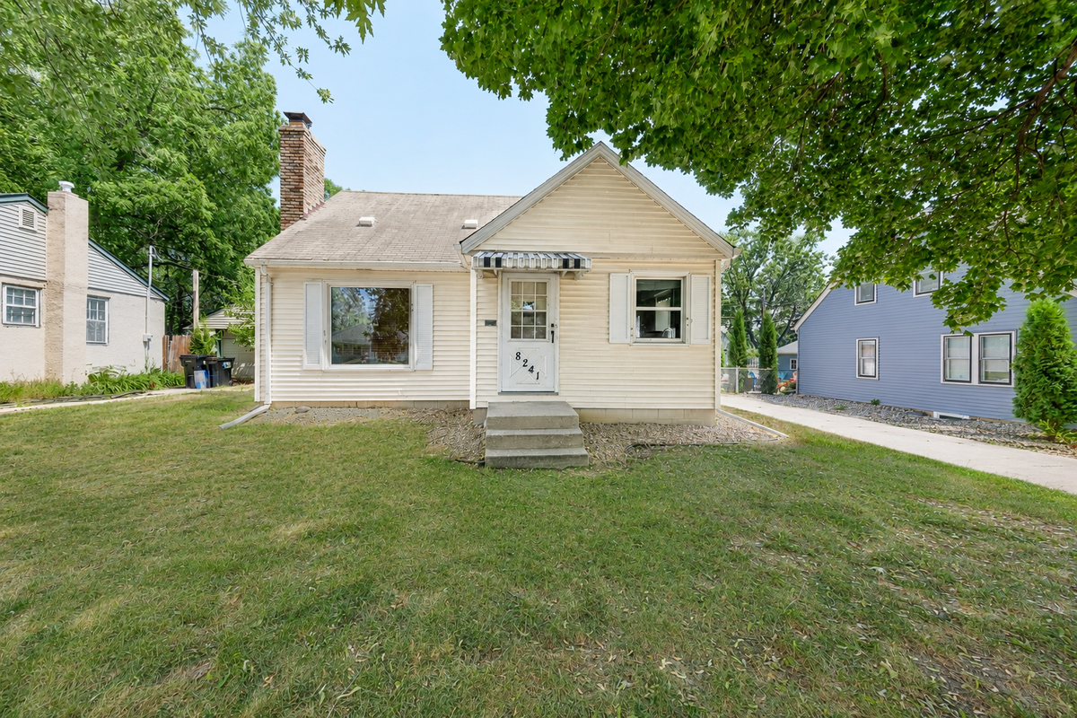 8241 Wentworth Avenue S, Bloomington, MN 55420 - #1