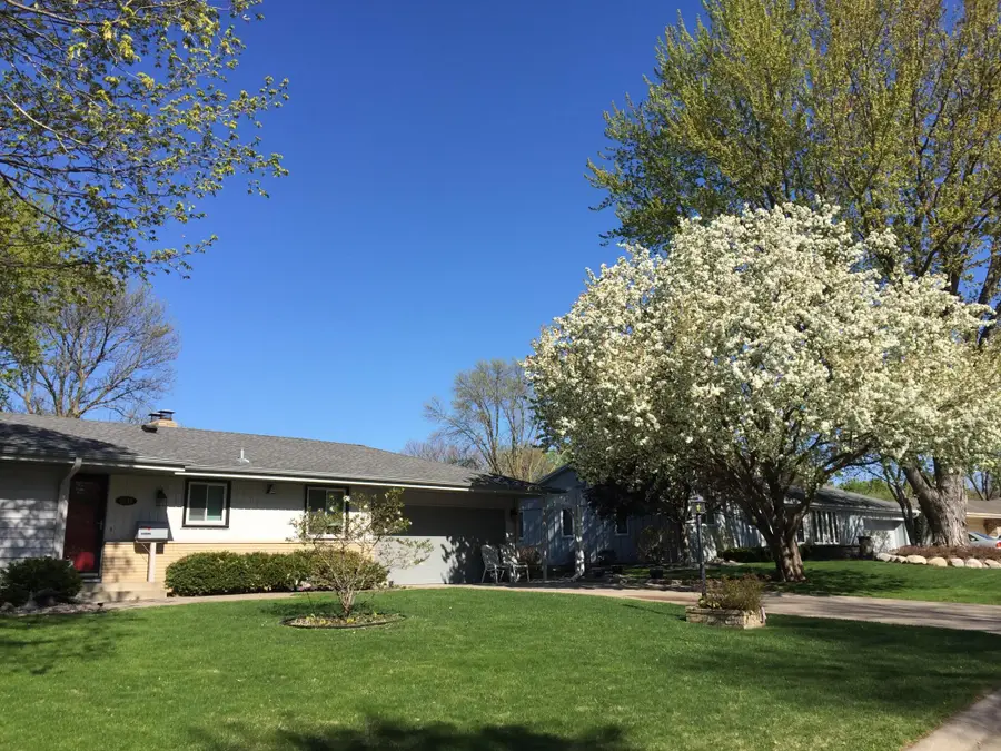 2145 Zealand Avenue N, Minneapolis, MN 55427 - #2
