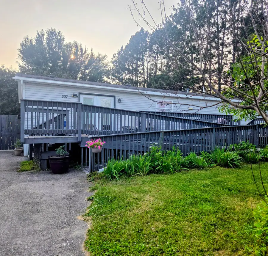 207 Lakin Avenue Sw, Kelliher, MN 56650 - #2