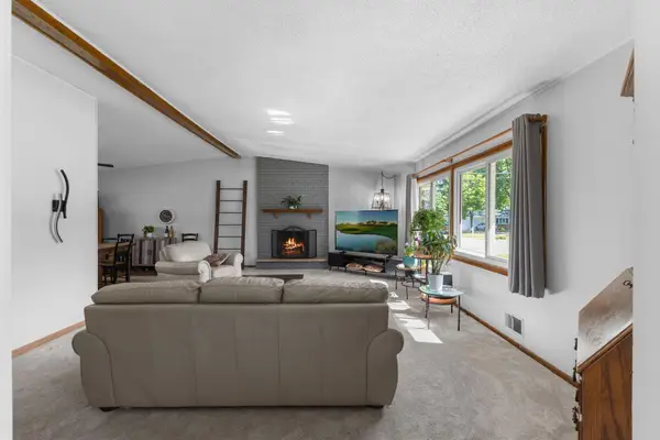 8555 Medicine Lake Road, Minneapolis, MN 55427