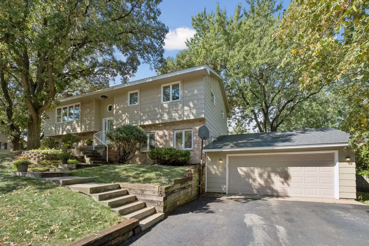 16015 Oak Shore Drive, Lakeville, MN 55044 - #1
