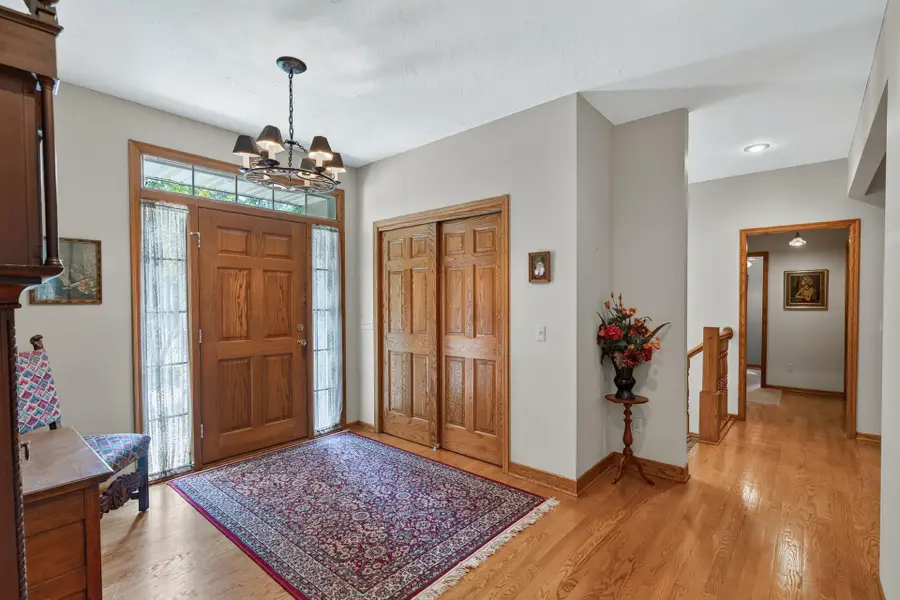 2706 Woods Trail N, Burnsville, MN 55306 - #3