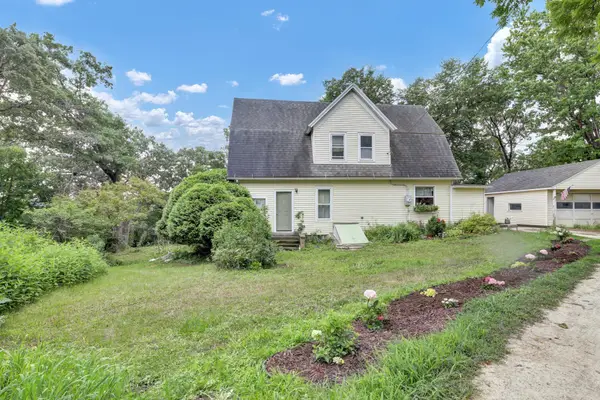 692 School Drive, Zumbro Falls, MN 55991