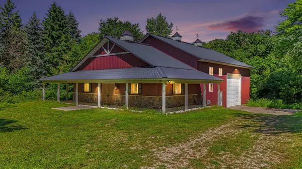 8920 E 250th Street, Elko New Market, MN 55020