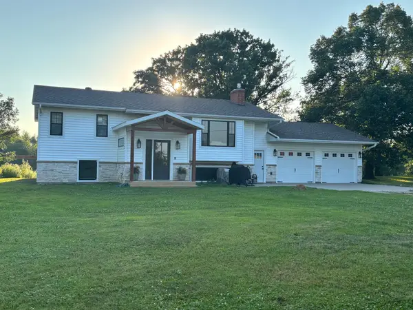 330 5th Street, Bluffton, MN 56518