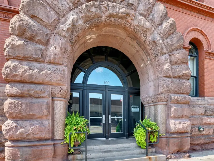 300 Wall Street #701, Saint Paul, MN 55101 - #2