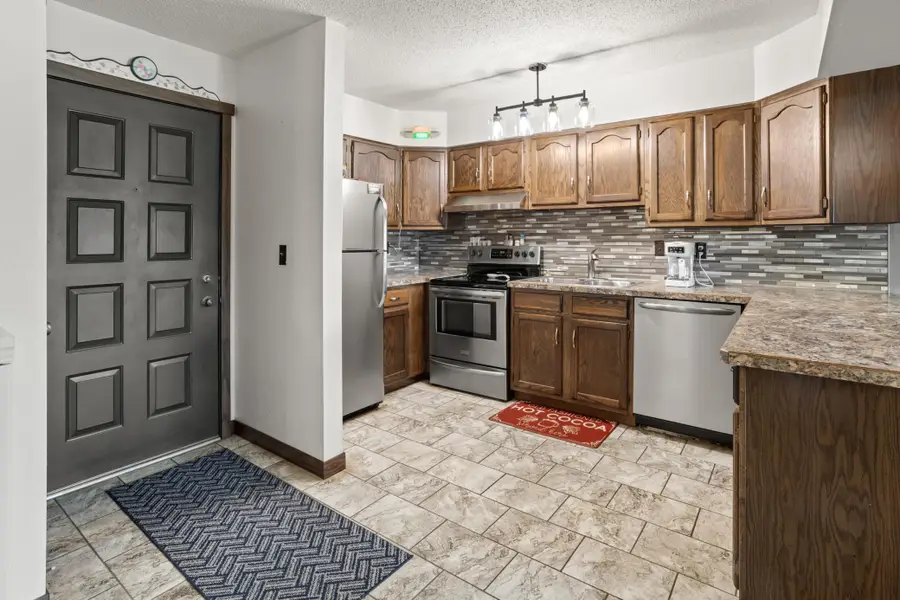 2402 18th Street S #2, Fargo, ND 58103 - #2