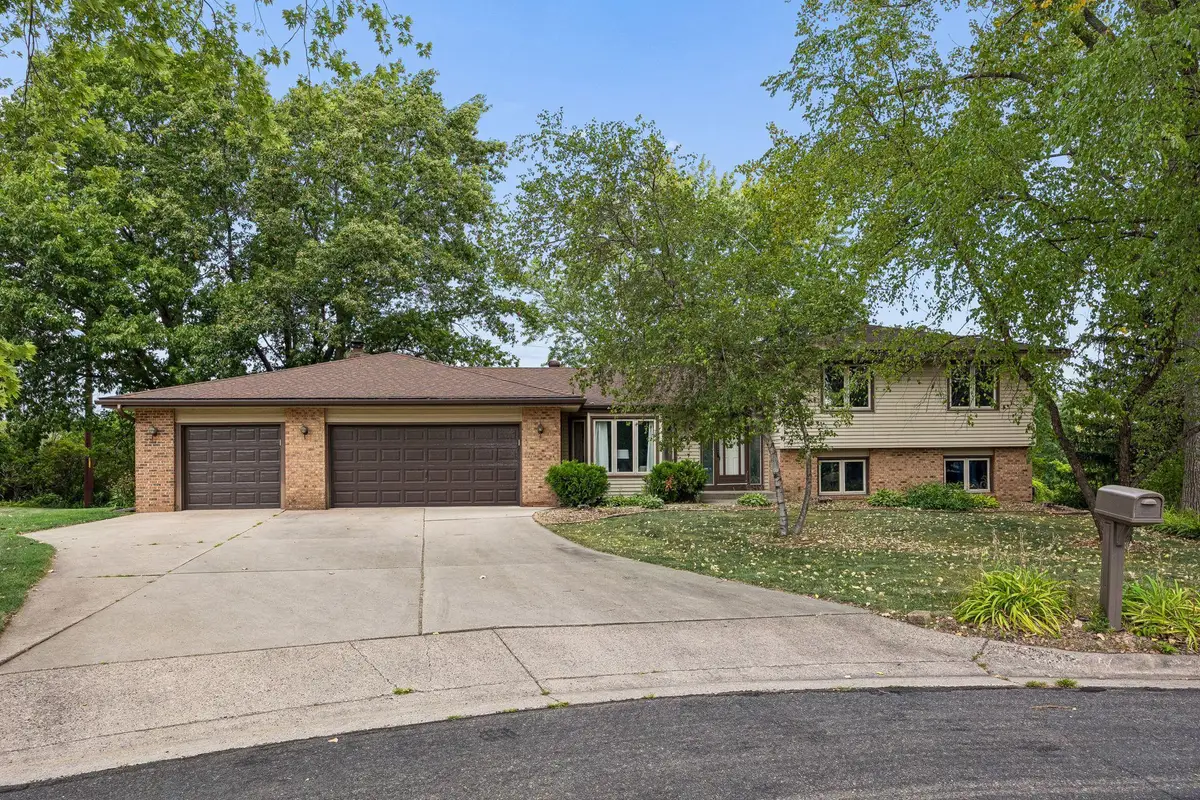 15001 Park Avenue, Burnsville, MN 55306 - #1