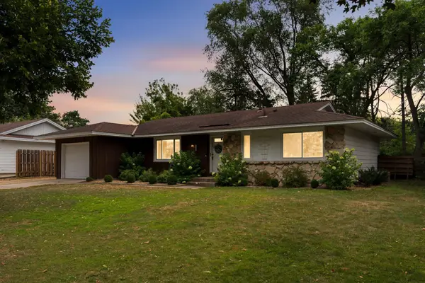 8383 Henna Avenue S, Cottage Grove, MN 55016