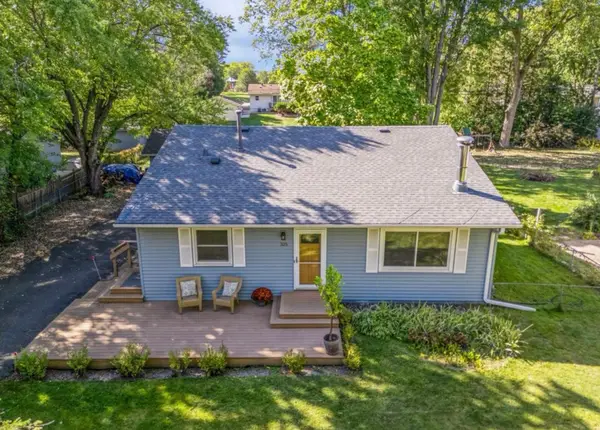 325 Quantico Lane N, Plymouth, MN 55447
