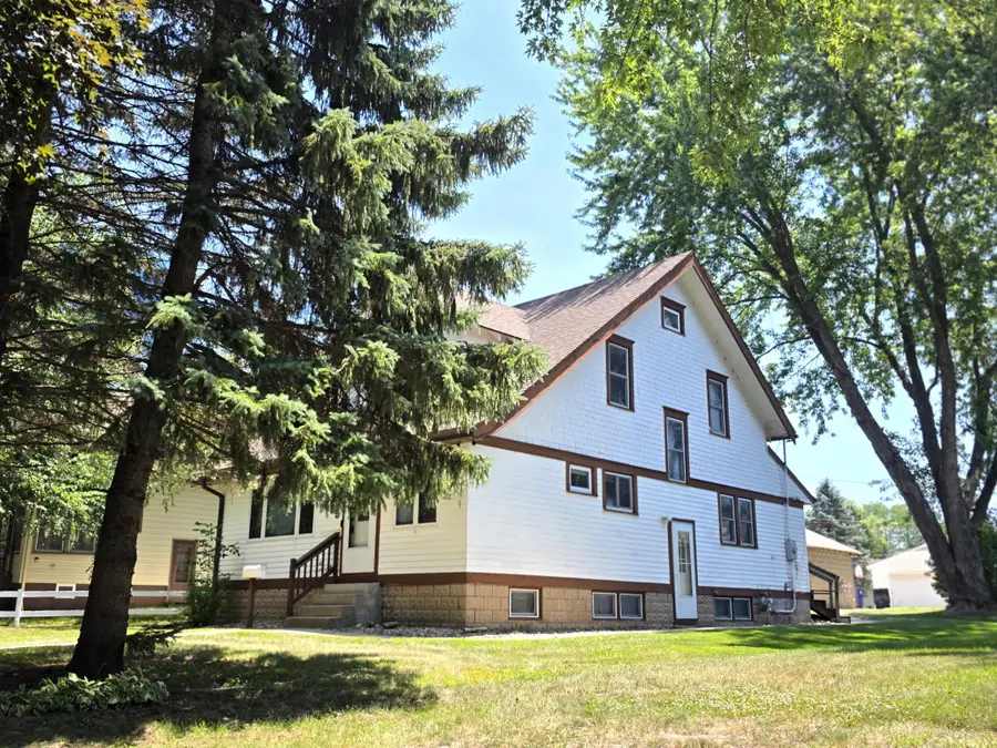 615 7th Street, Kenyon, MN 55946 - #2