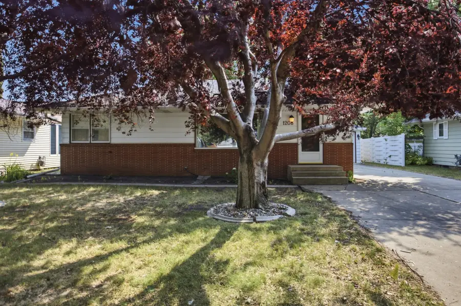 1208 18th Street S, Moorhead, MN 56560 - #2