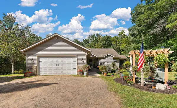 890 Saint Croix Trail, Taylors Falls, MN 55084