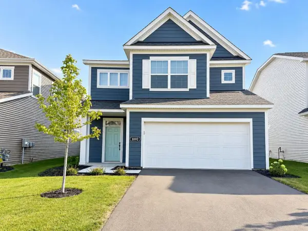 1092 Annacotte Lane, Rosemount, MN 55068