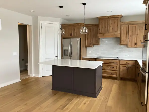 13333 Glenbrook Avenue N, Hugo, MN 55038