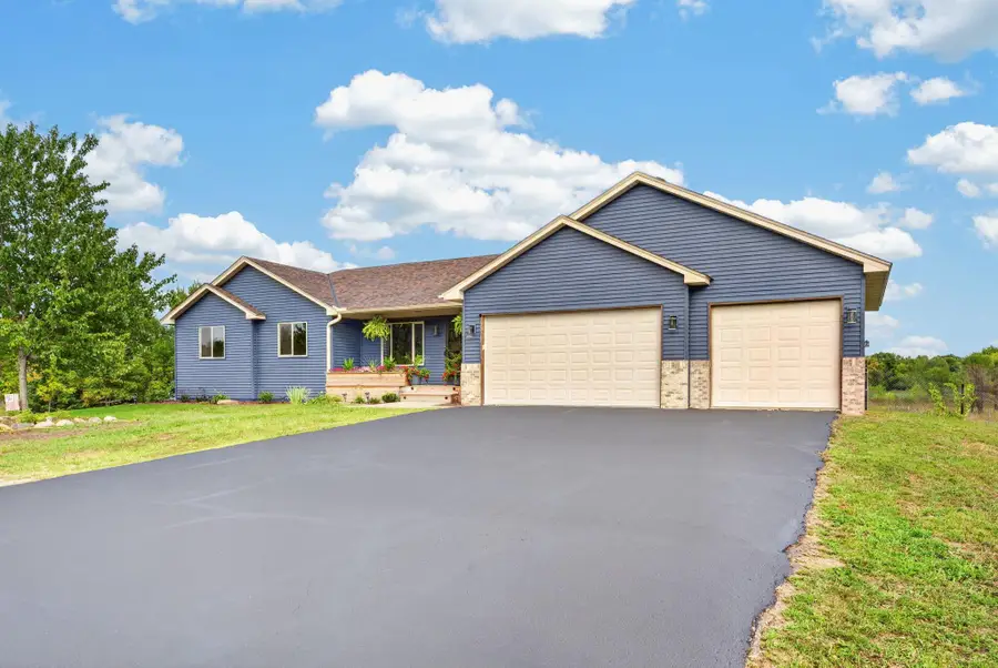 26947 102nd Street Nw, Zimmerman, MN 55398 - #3
