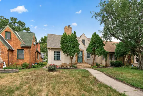 4548 Columbus Avenue, Minneapolis, MN 55407