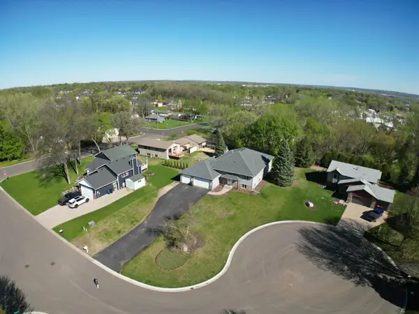 7818 Davidson Court, Inver Grove Heights, MN 55076