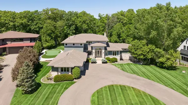2063 Austrian Pine Lane, Hopkins, MN 55305