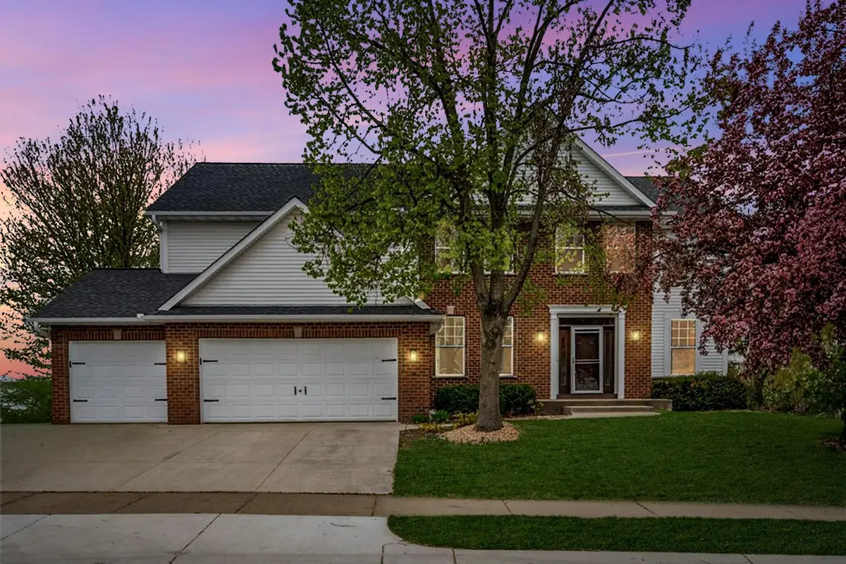 16555 77th Circle N, Maple Grove, MN 55311 - #1