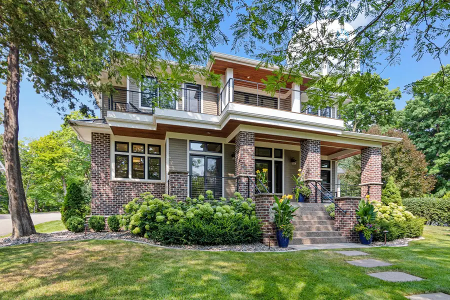 373 Park Street E, Wayzata, MN 55391 - #2