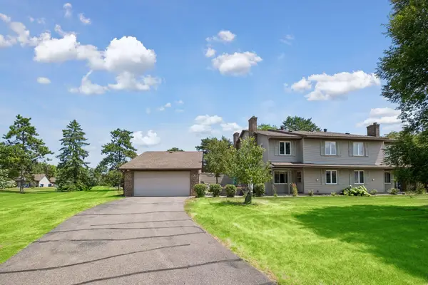 1748 Karis Way, Eagan, MN 55122