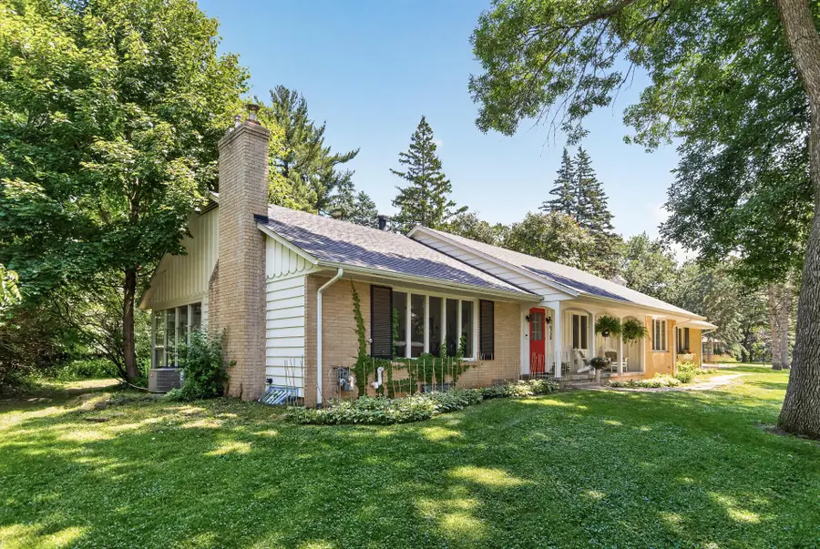 4730 Fairhills Road E, Minnetonka, MN 55345 - #3
