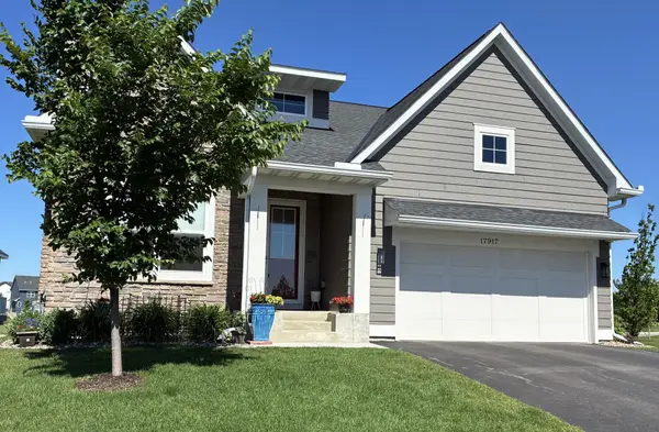 17917 Gresford Lane, Lakeville, MN 55044