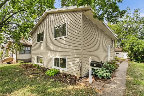 137 18th Avenue N, Saint Cloud, MN 56303