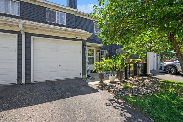 1845 Donegal Drive #5, Woodbury, MN 55125
