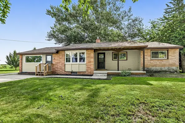 2292 Hennepin Avenue N, Glencoe, MN 55336