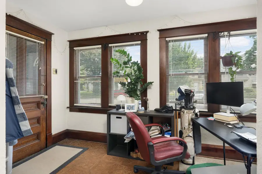 330 4th Street Ne, Minneapolis, MN 55413 - #3