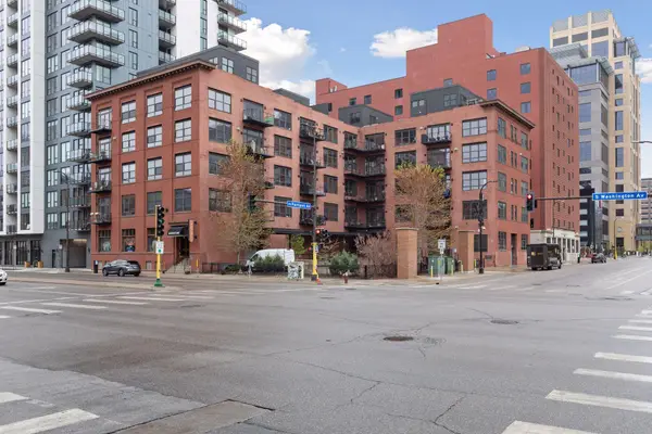 607 Washington Avenue S #307, Minneapolis, MN 55415