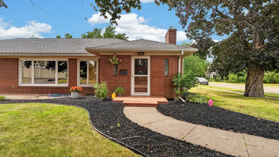 305 7th Street Sw, Pine City, MN 55063 - #3
