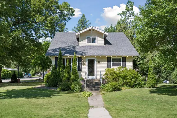 220 S Mccornell Avenue, Parkers Prairie, MN 56361
