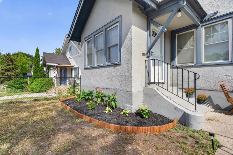 2946 Vincent Avenue N, Minneapolis, MN 55411 - #3