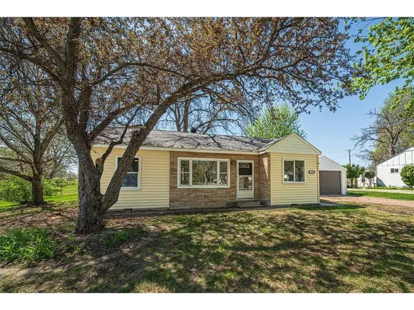140 Carol Lane, Saint Paul, MN 55118