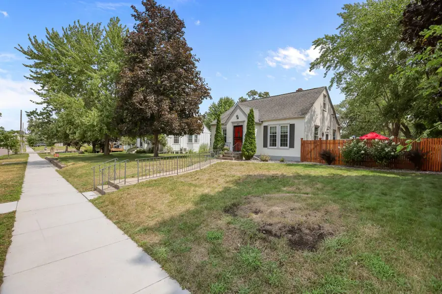 2226 Branch Avenue, Anoka, MN 55303 - #2