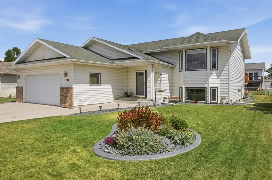 1206 18th Street N, Moorhead, MN 56560 - #2