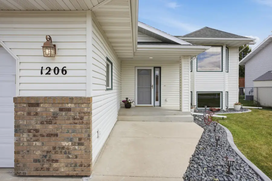 1206 18th Street N, Moorhead, MN 56560 - #3