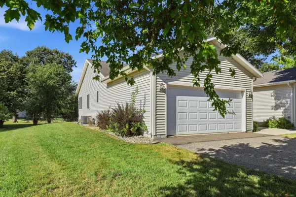 330 Sunfish Court, Winsted, MN 55395