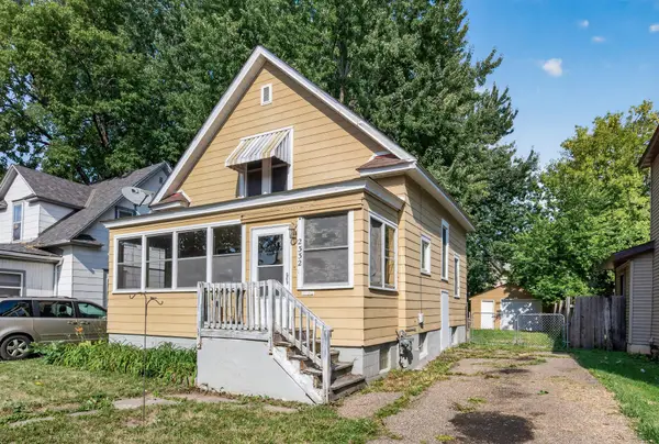 2332 Sheridan Avenue N, Minneapolis, MN 55411