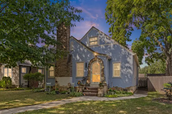 5748 1st Avenue S, Minneapolis, MN 55419